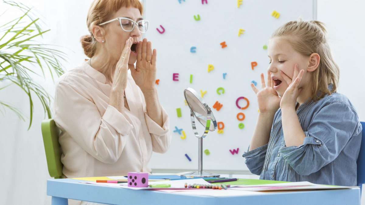 Dil ve Konuşma Terapisi